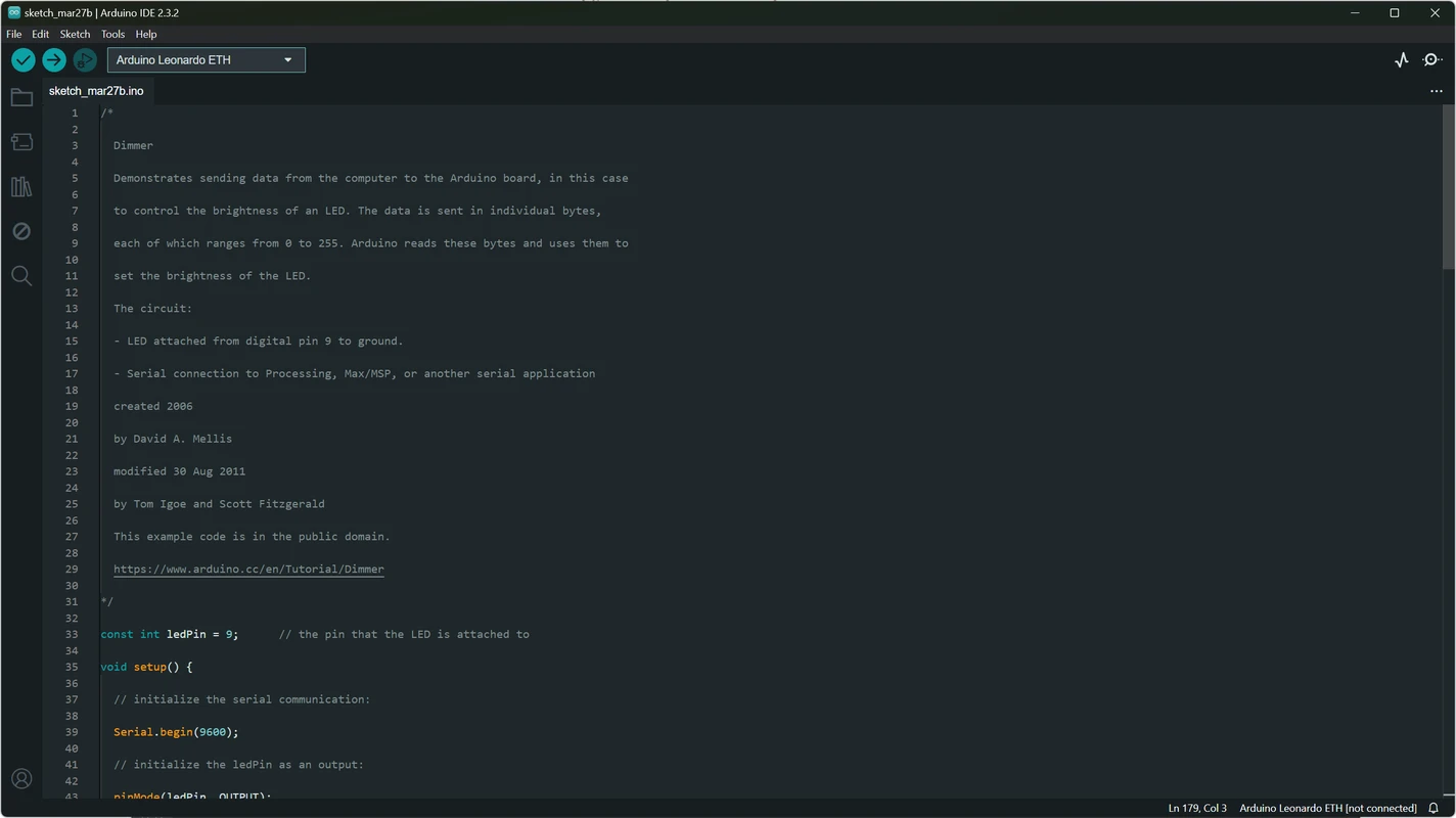 项目文档侧栏，含 README 和文件树